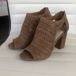NWOT Brown Open-Toed Sandals